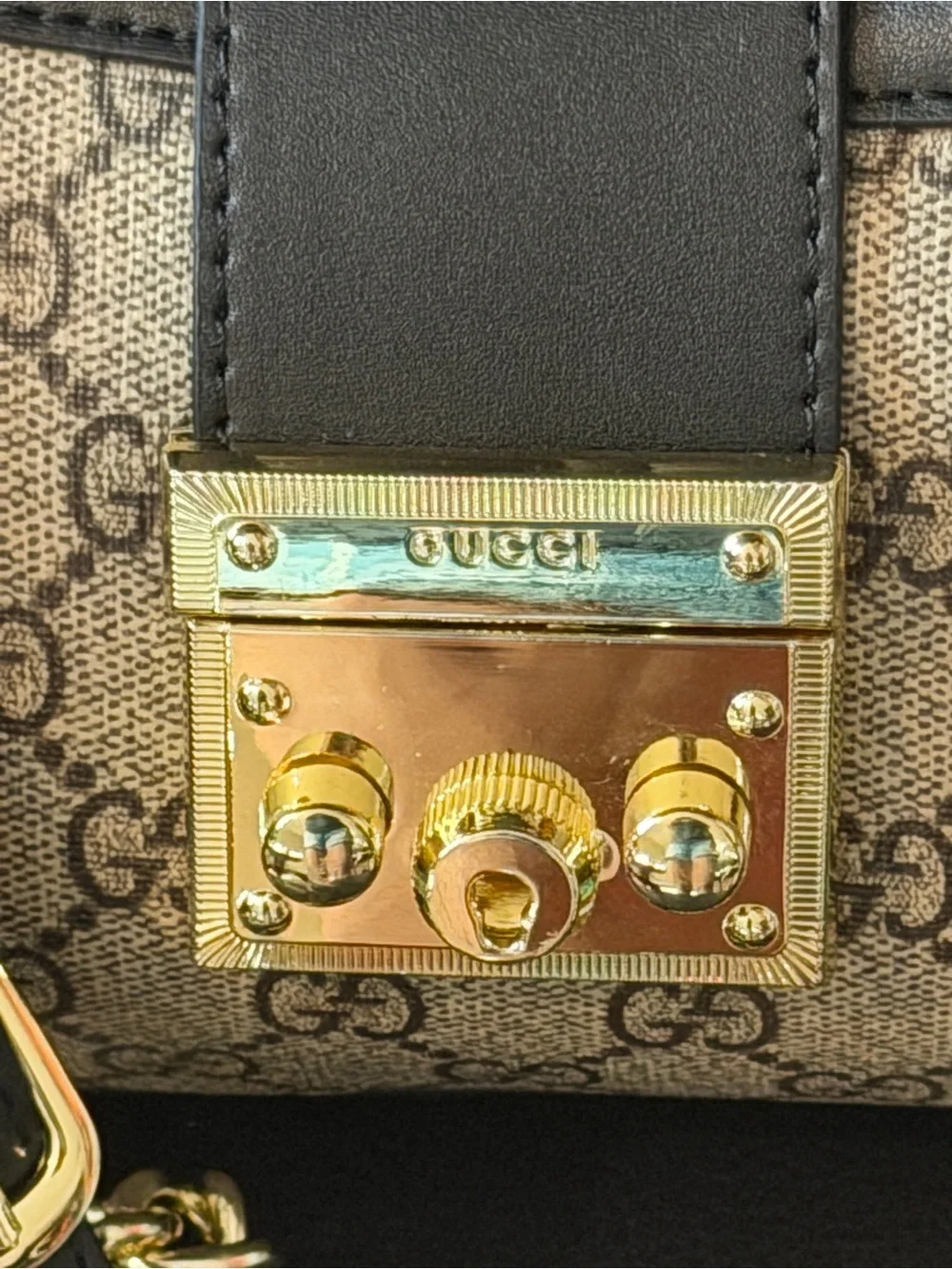 Gucci classic style